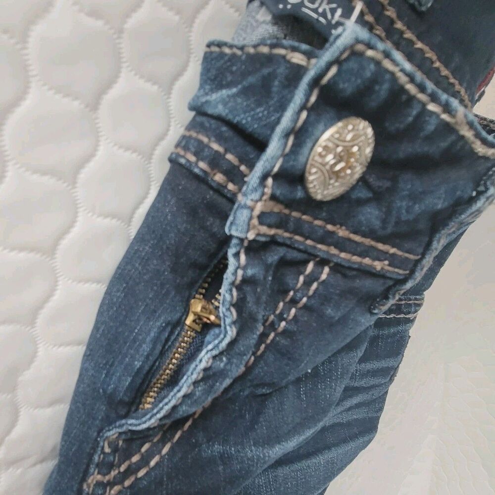 Silver Womens W31/L8 Suki Mid Bermuda Jeans  Blue Denim Shorts - Picture 14 of 16